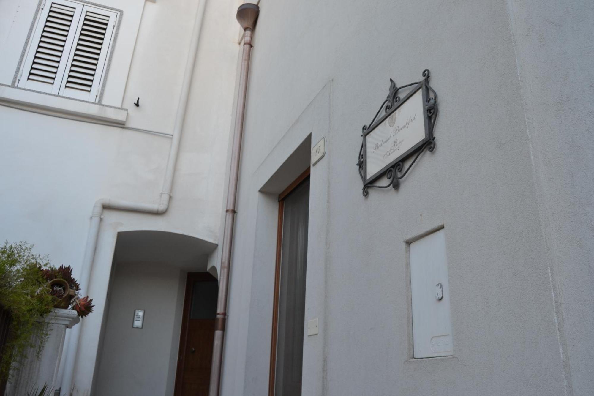 Al Borgo Antico Ristorante E B&B Crispiano Exterior foto