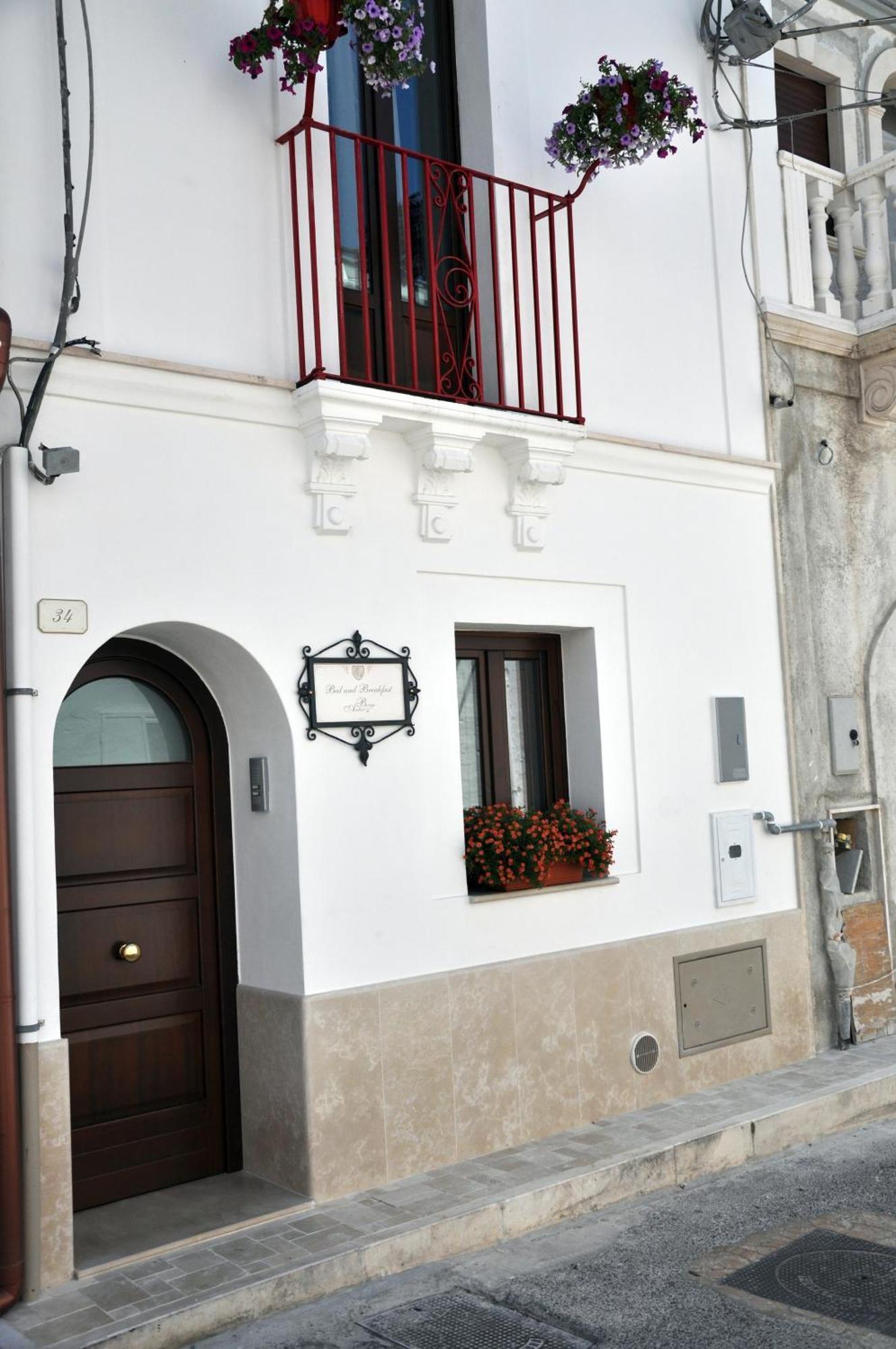 Al Borgo Antico Ristorante E B&B Crispiano Exterior foto